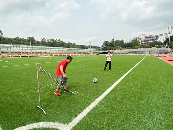 FIFA認(rèn)證人造草坪足球場的施工流程（附認(rèn)證流程圖）